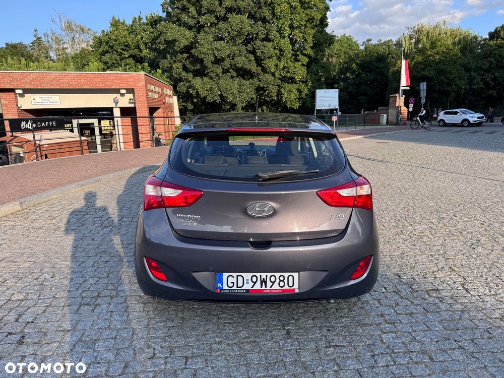 Hyundai i30 1.6 GDI Comfort - 24