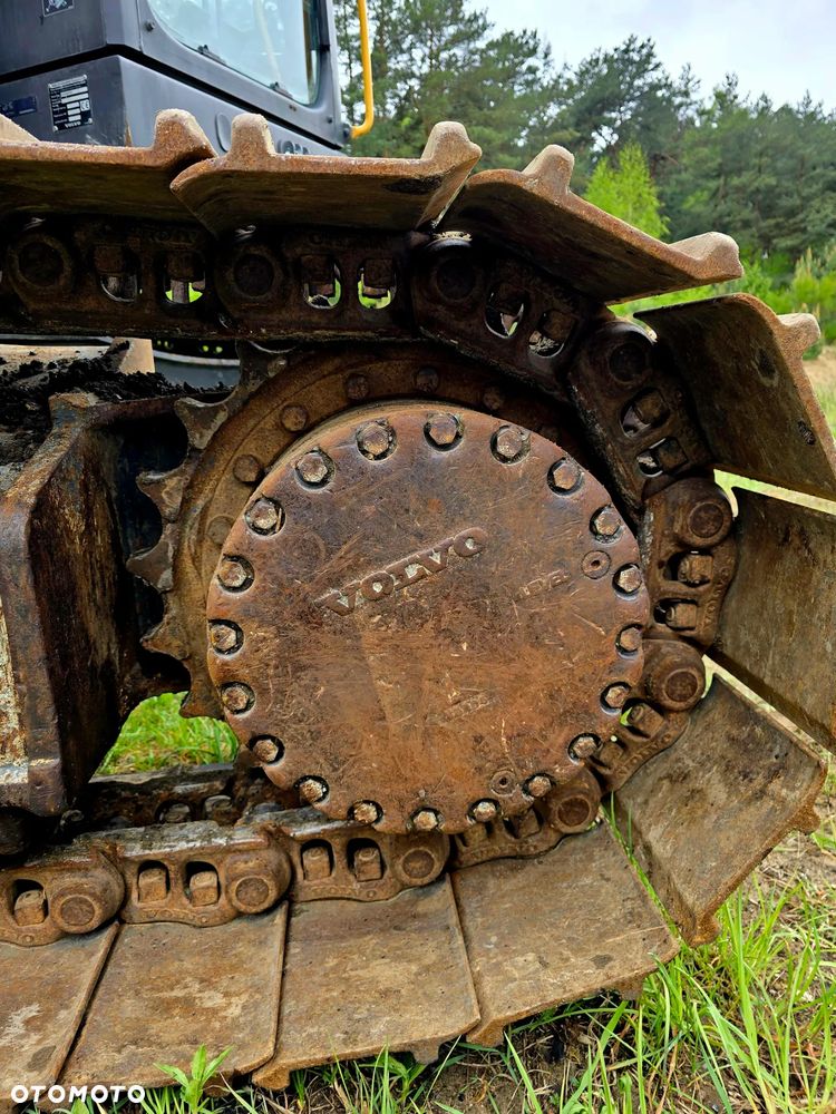 Volvo EC 250 EL - 17
