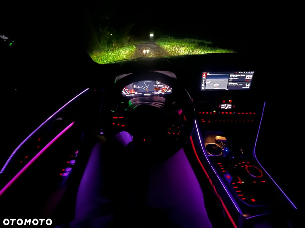 BMW Seria 8 840i xDrive - 15