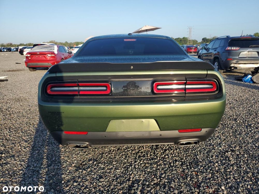 Dodge Challenger 3.6 GT AWD - 6