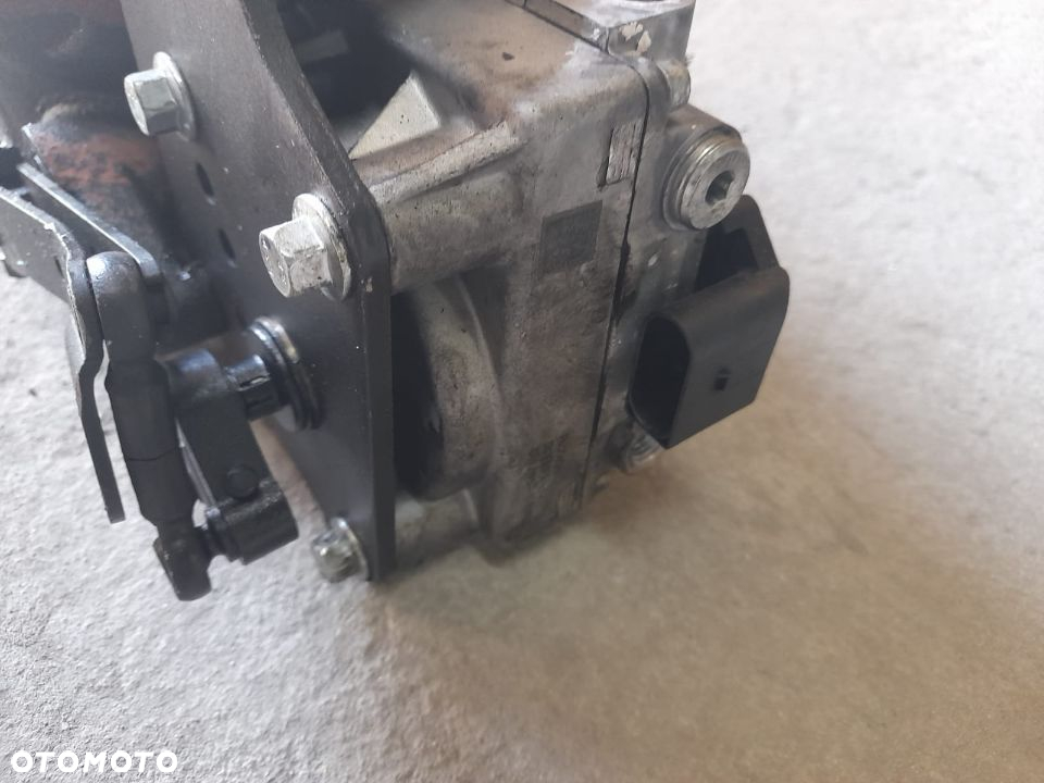 Turbosprężarka Cummins ISB 5350970  /   3798216 HOLSET oryginał 4,5L  HE200VG - 3