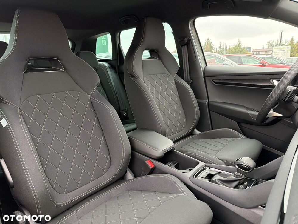 Skoda Karoq 2.0 TSI 4x4 Sportline DSG - 17