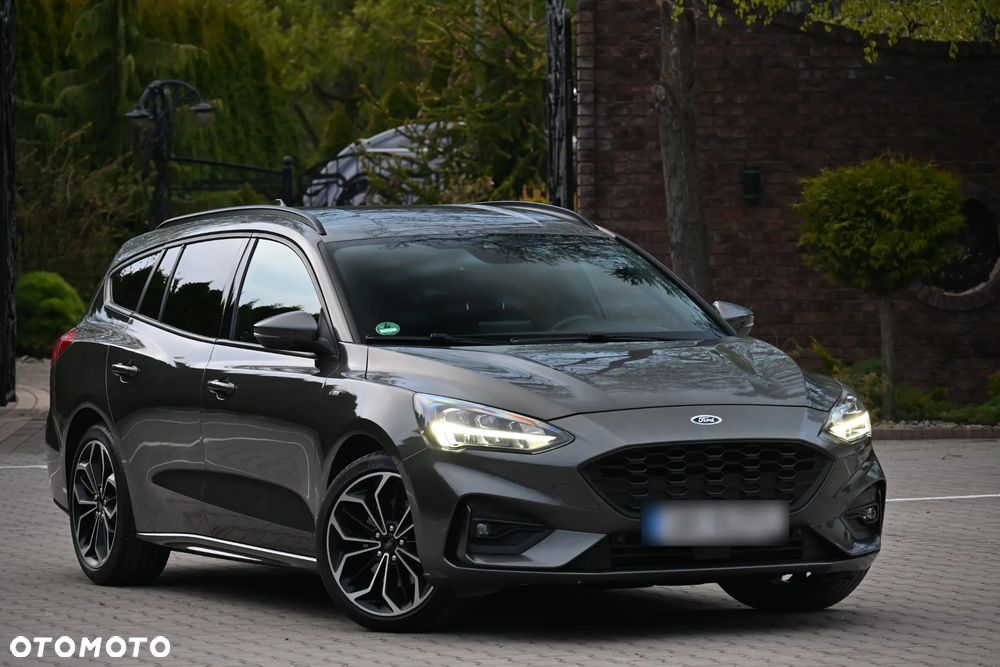 Ford Focus 1.5 EcoBoost ST-Line - 8