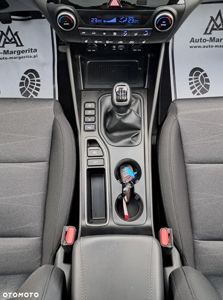 Hyundai Tucson blue 1.6 CRDi 2WD Style - 22