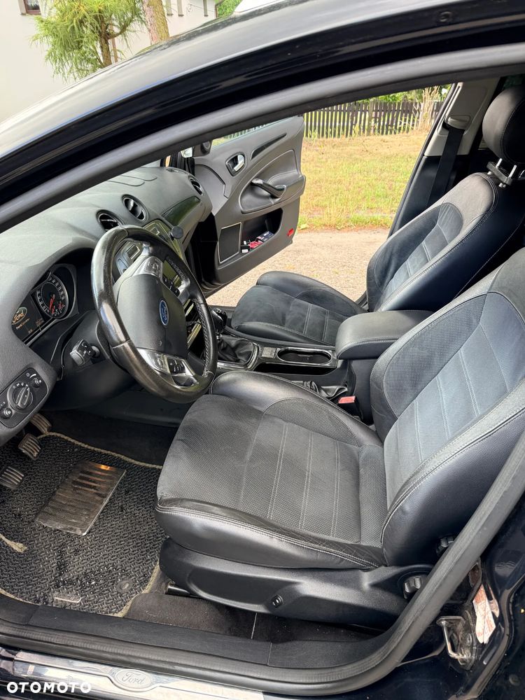 Ford Mondeo 2.0 TDCi Titanium - 15