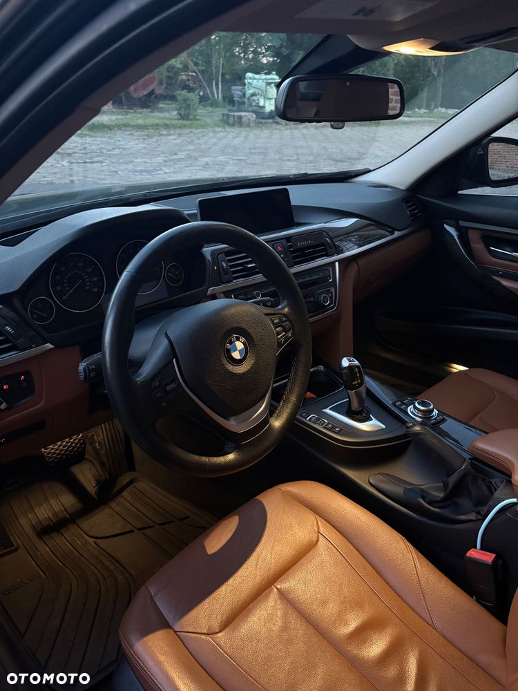 BMW Seria 3 - 12
