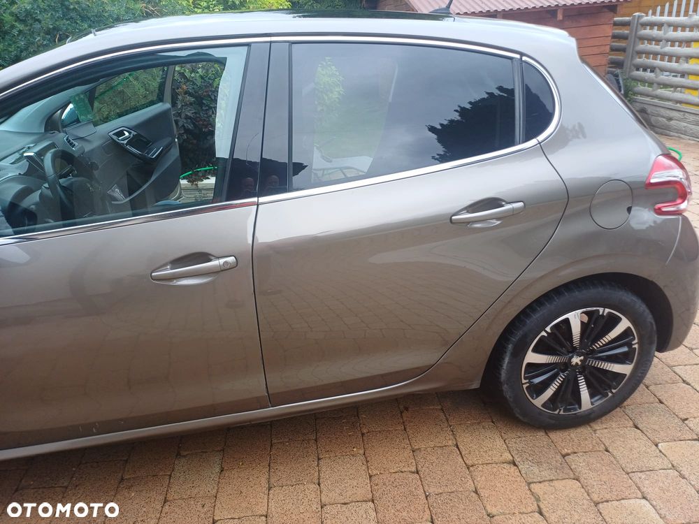 Peugeot 208 1.6 e-HDi Allure STT - 7