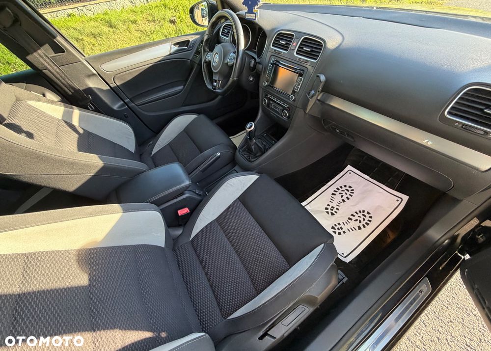 Volkswagen Golf 2.0 R - 9