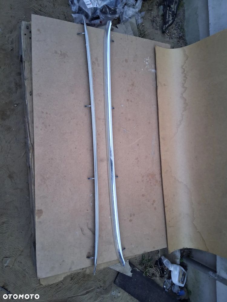 Relingi Audi A3 8P 5D Lift Prawy Lewy 8P4860022 - 1