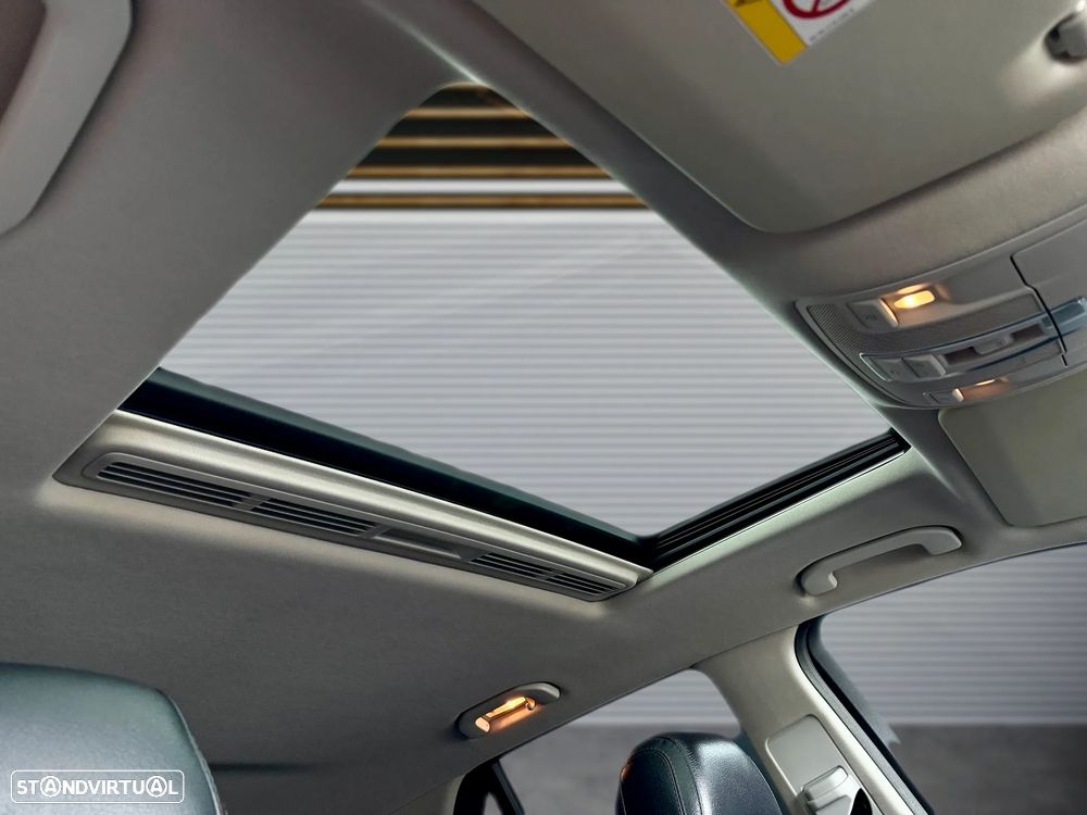 Mercedes-Benz GLE 250 d 4Matic 9G-TRONIC Exclusive - 25