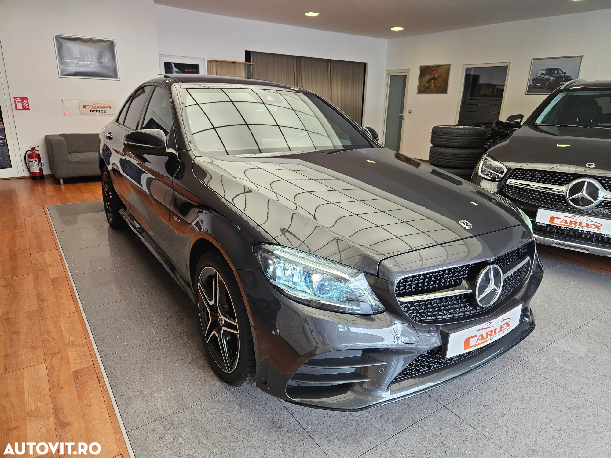 Mercedes-Benz C 220 d 4MATIC Aut - 3