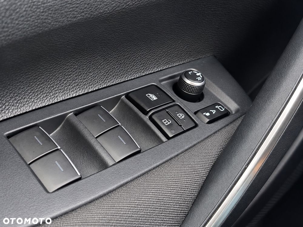 Toyota Corolla 1.5 Comfort - 11