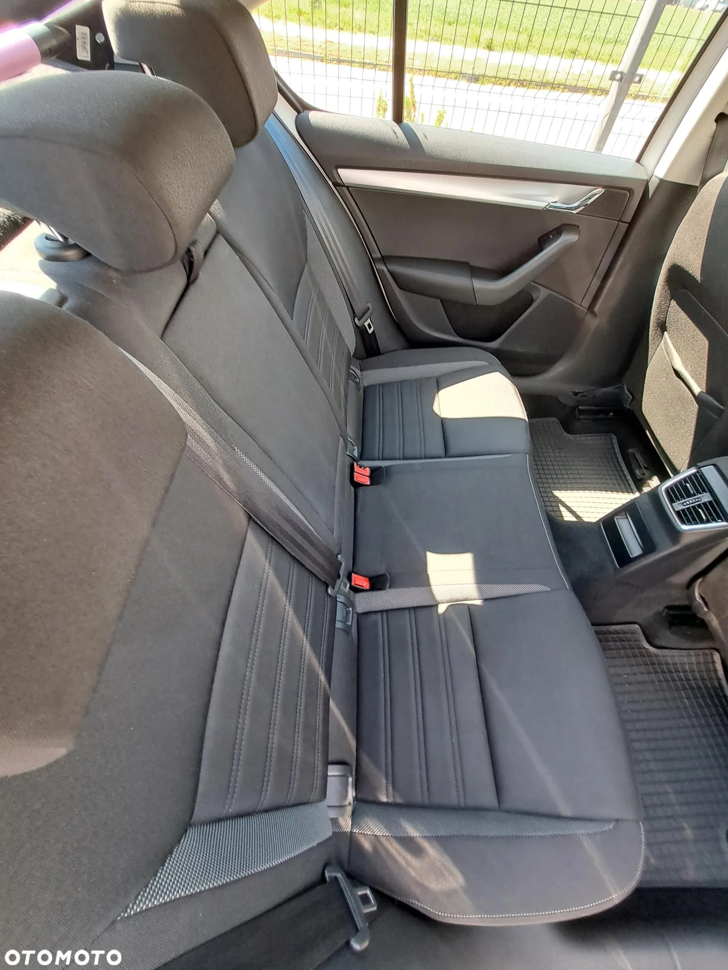 Skoda Octavia 1.6 TDI Active - 6
