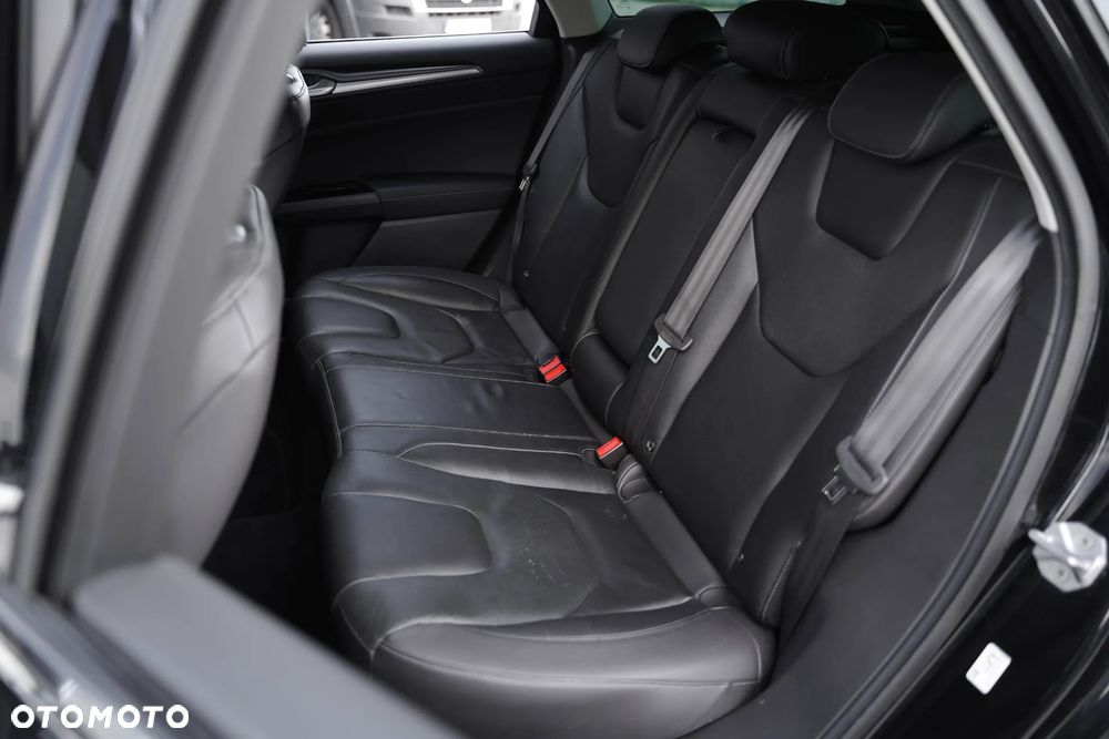 Ford Mondeo 2.0 TDCi ST-Line - 30
