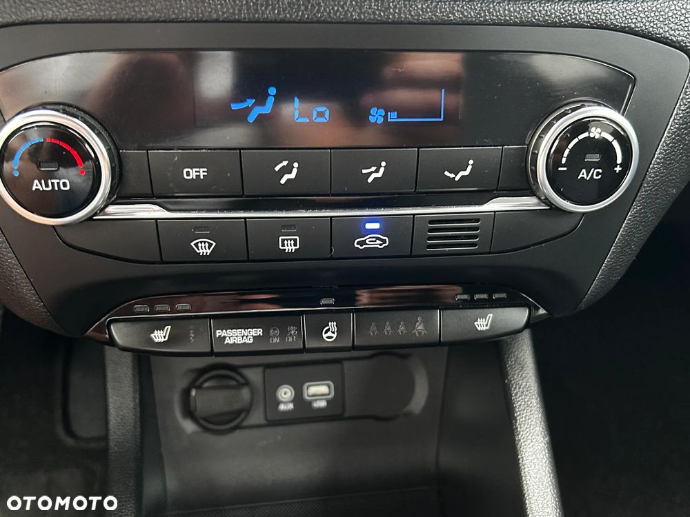Hyundai i20 1.2 Passion Plus - 22