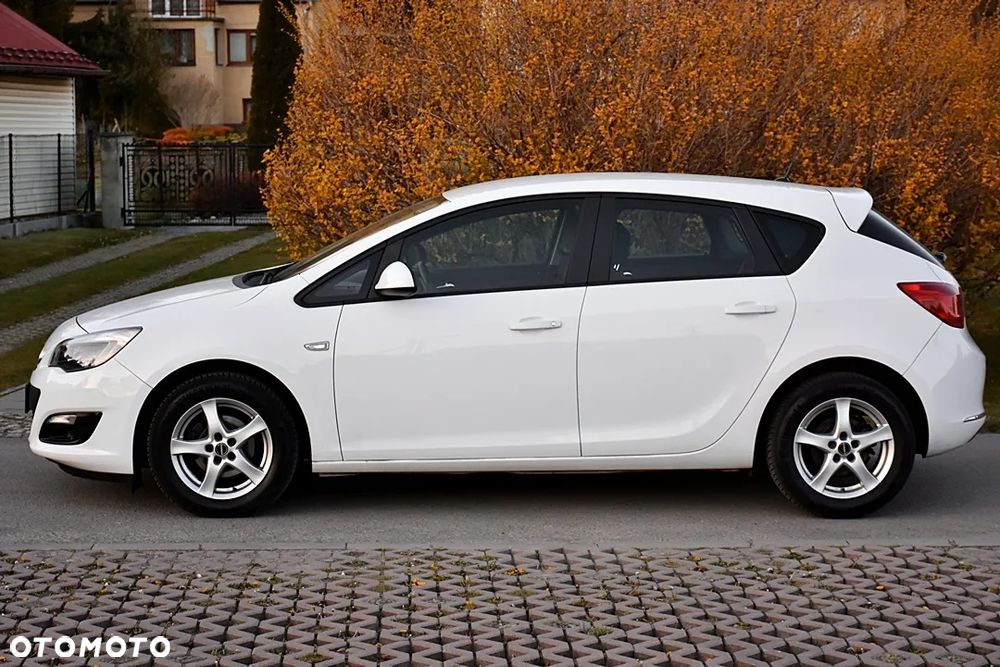 Opel Astra 1.6 Active - 13