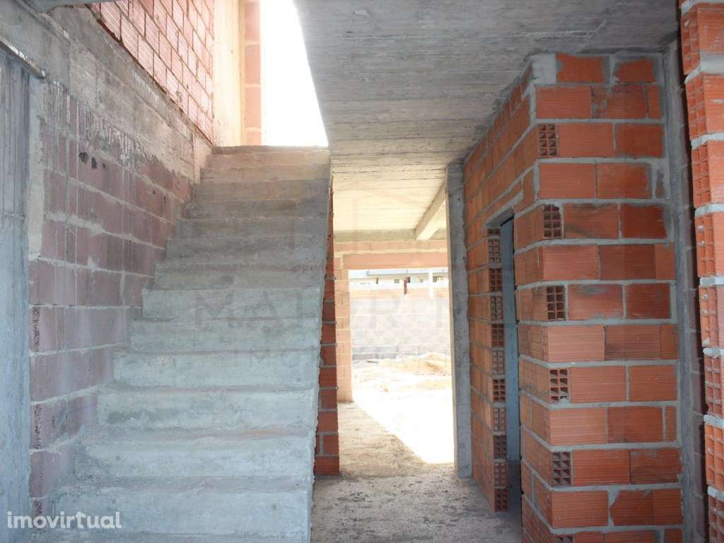 Moradias T3 em construção na urbanização Fonte Lagoa, Rio Maior - Grande imagem: 5/20