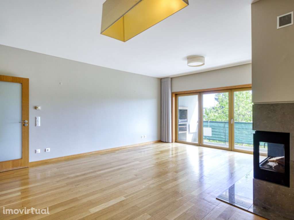 T3 com Box 2 carros e grande varanda - Colinas do Cruzeiro, Odivelas - Grande imagem: 4/36