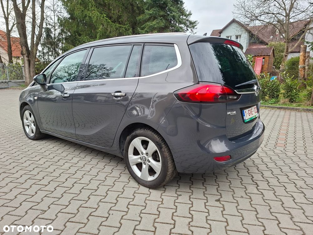 Opel Zafira 2.0 CDTI Cosmo - 8