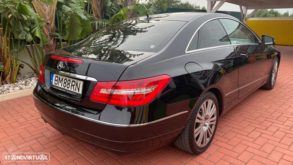 Mercedes-Benz E 200 Coupe BlueEFFICIENCY Elegance - 3