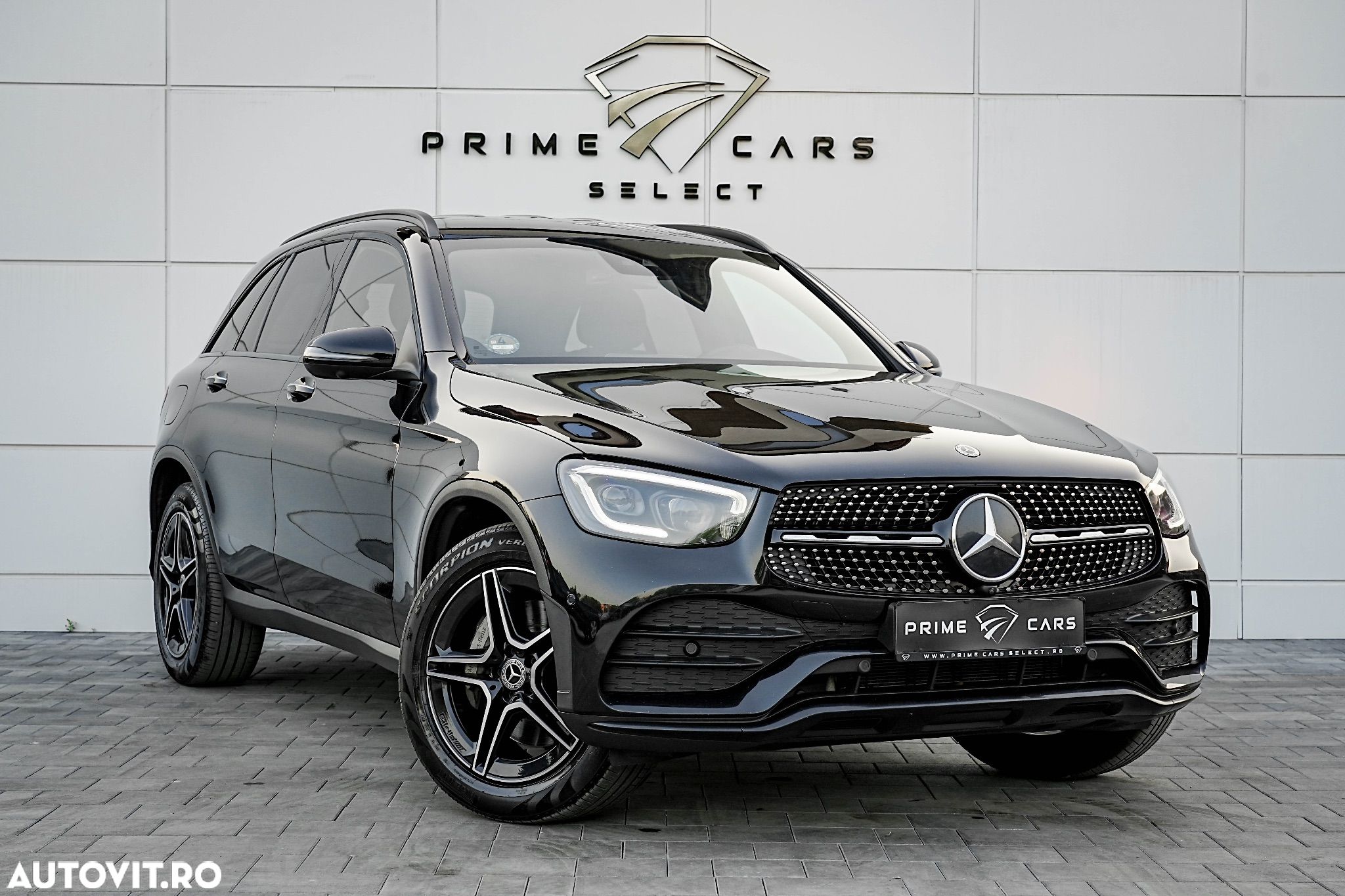 Mercedes-Benz GLC 200 4Matic 9G-TRONIC AMG Line - 1