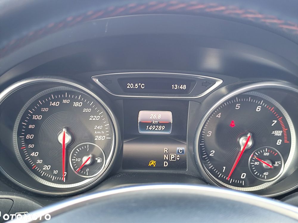 Mercedes-Benz CLA 200 7G-DCT AMG Line - 15