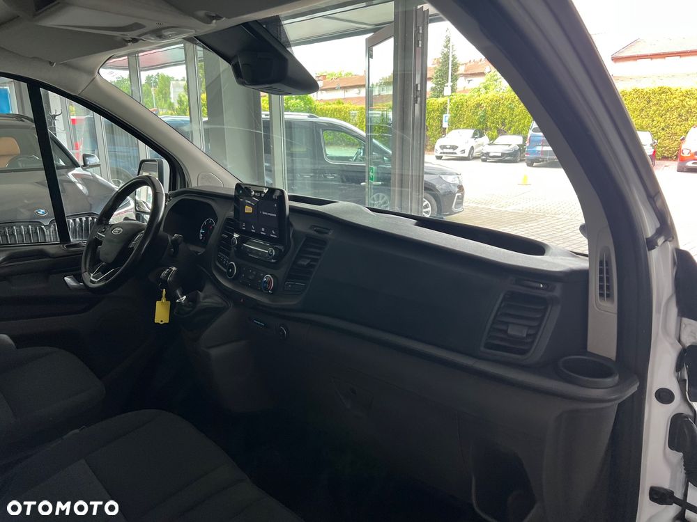 Ford Transit Custom - 36