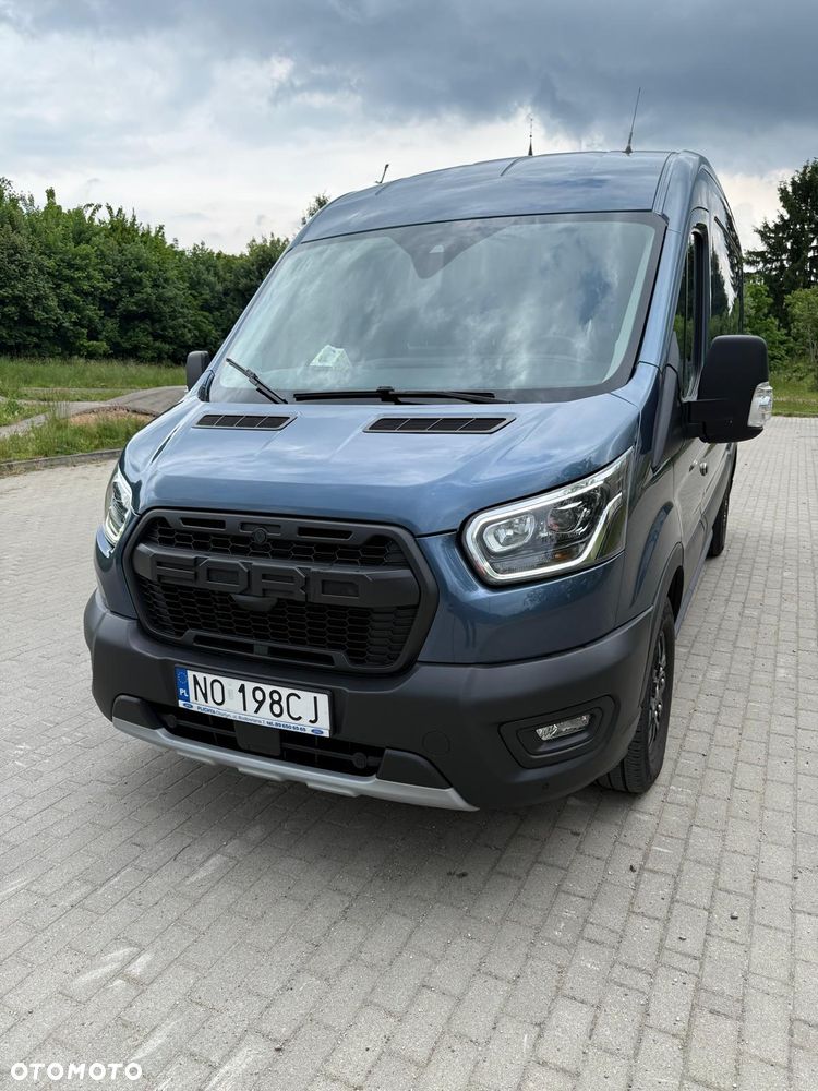 Ford Transit - 1