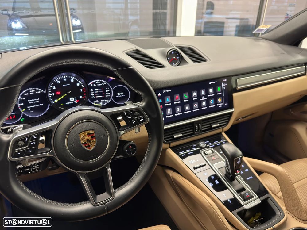 Porsche Cayenne Coupé E-Hybrid Platinum Edition - 19