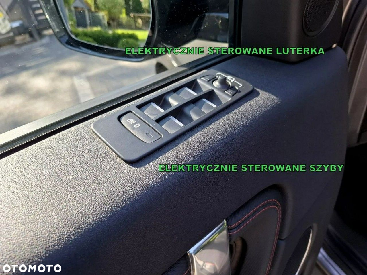 Land Rover Discovery Sport D200 Dynamic HSE - 31