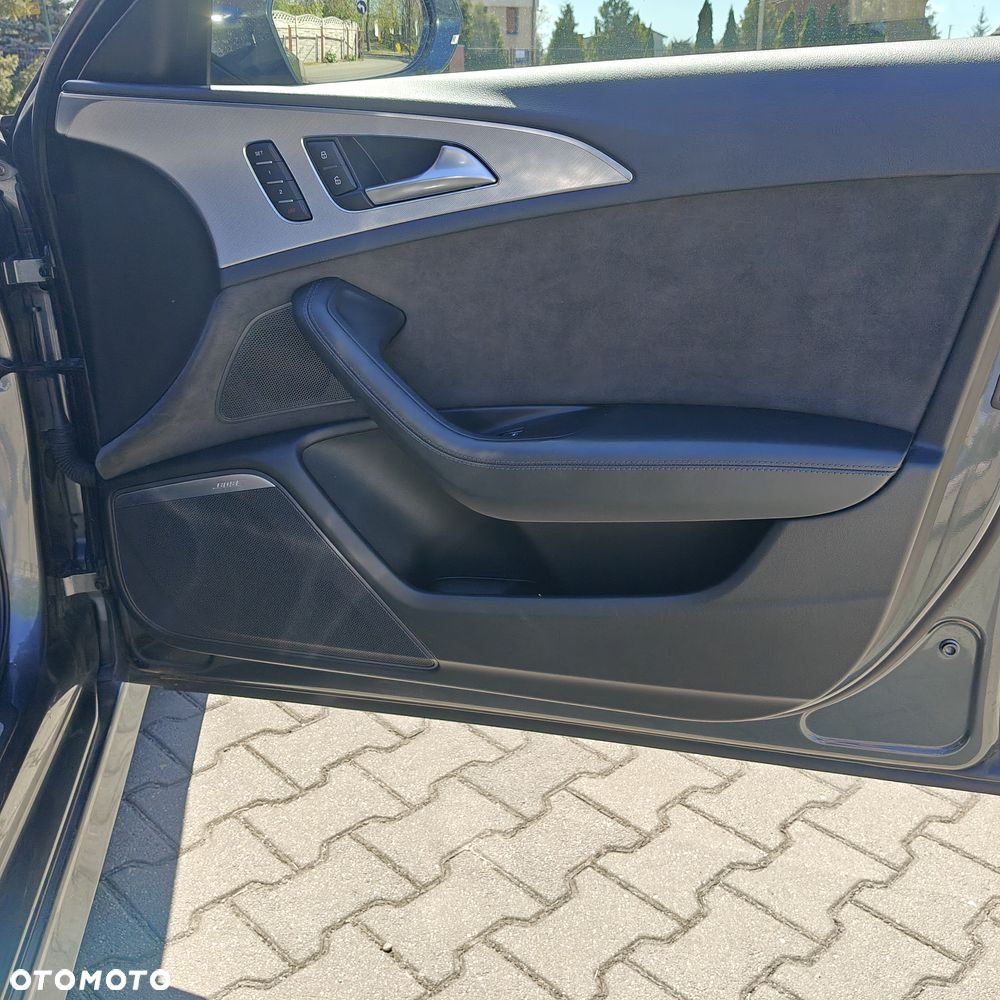 Audi A6 Avant - 17