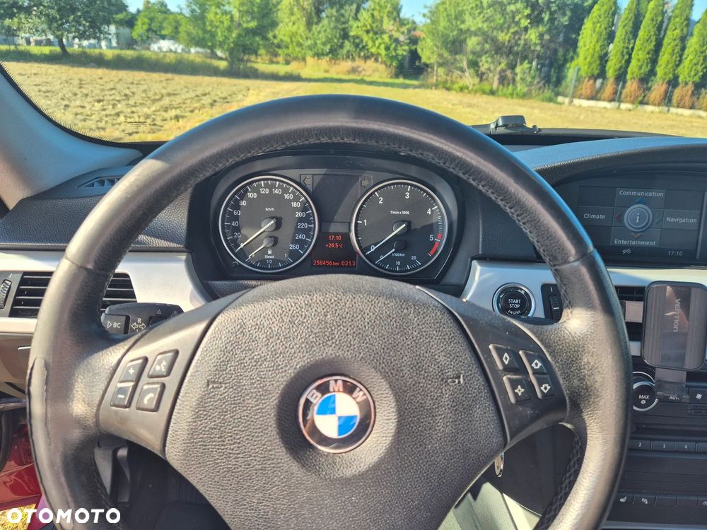 BMW Seria 3 320d - 13