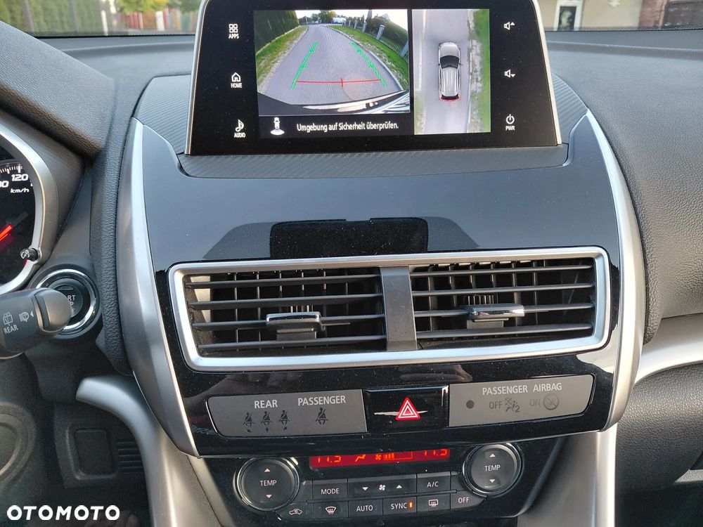 Mitsubishi Eclipse Cross - 31