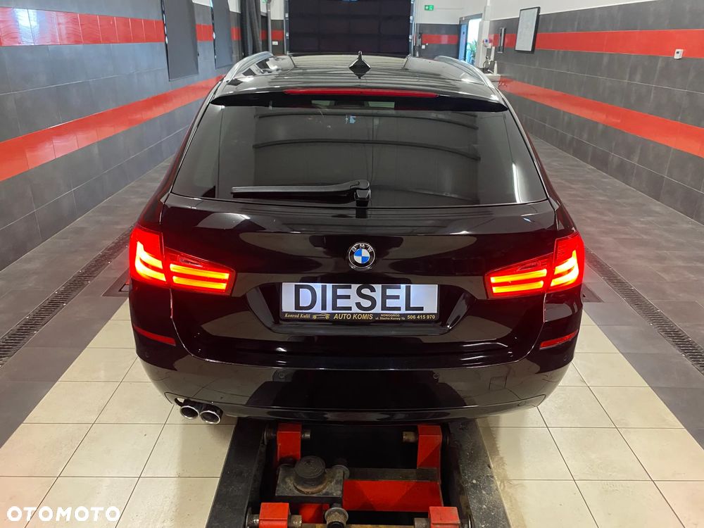 BMW Seria 5 520d Touring - 9