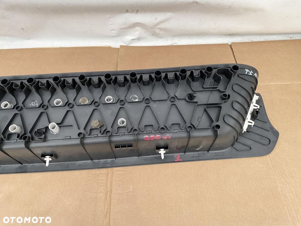 VW T5 Multivan 03- Stopień Nakładka Próg Drzwi prawych Przesuwnych Suwanych - 7