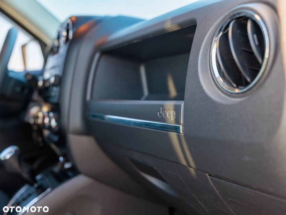 Jeep Patriot - 27
