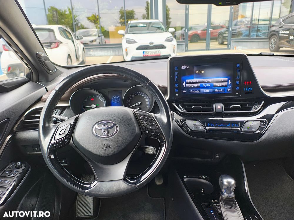 Toyota C-HR - 7