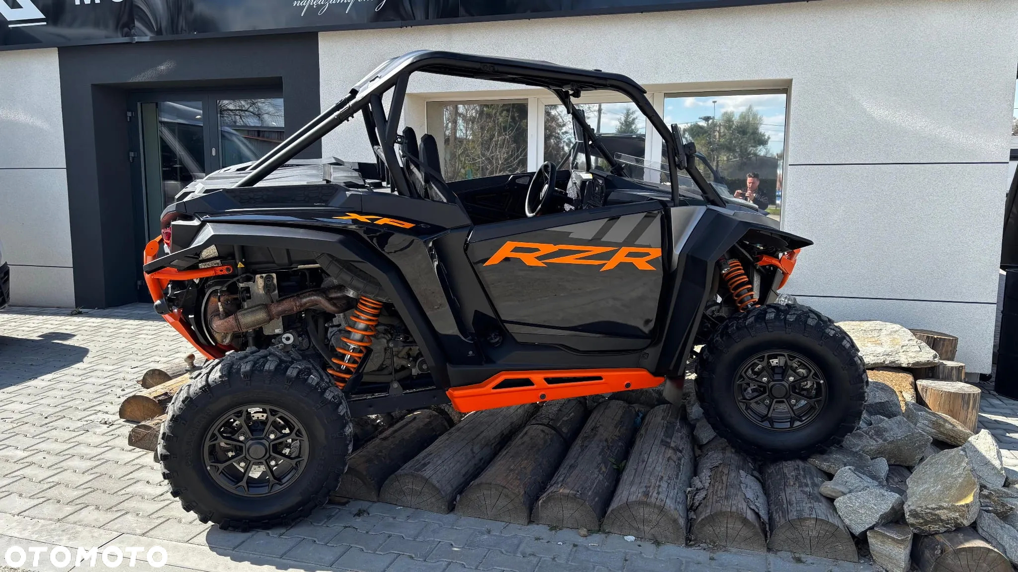 Polaris RZR