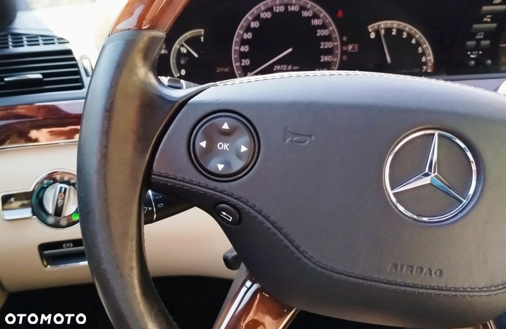 Mercedes-Benz Klasa S 500 4Matic 7G-TRONIC - 17