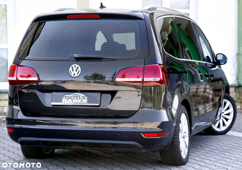 Volkswagen Sharan 2.0 TDI DSG (BlueMotion Technology) Highline - 26