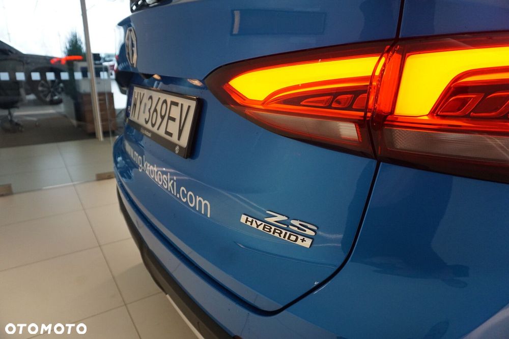 MG ZS Hybrid+ - 20