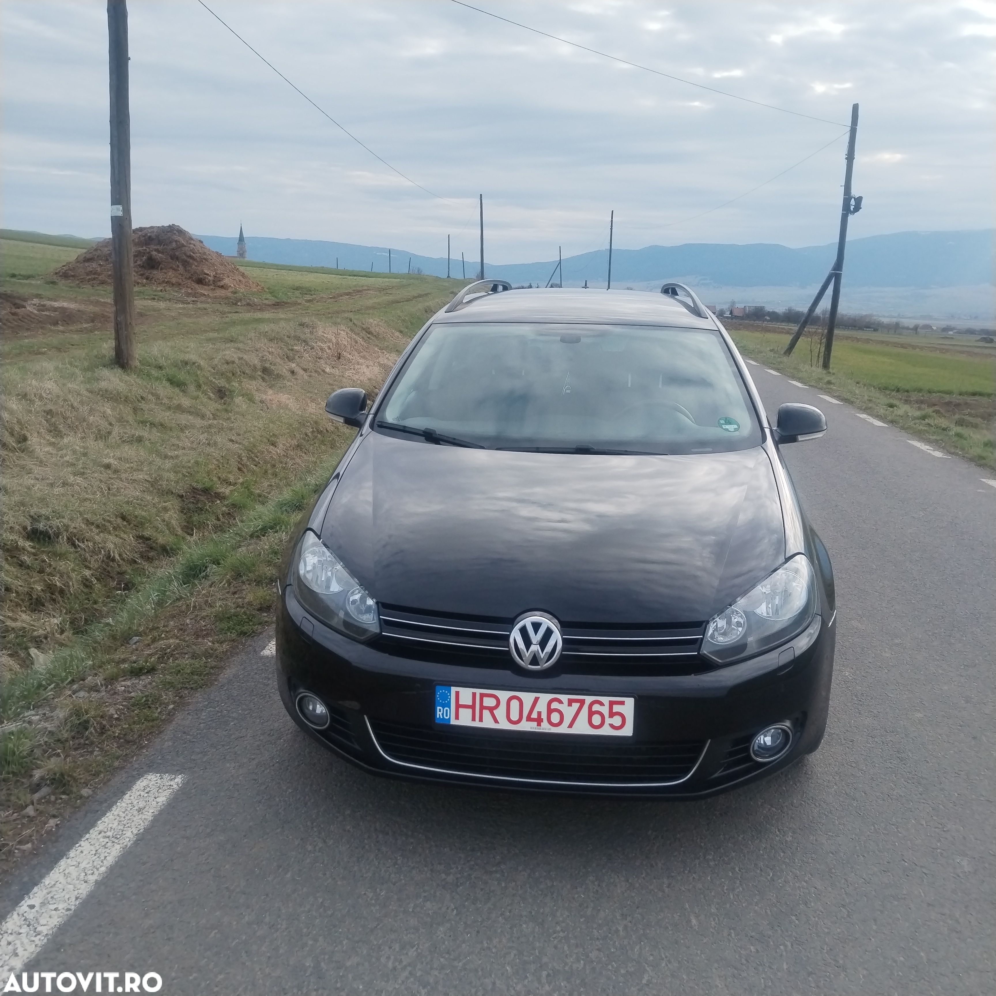 Volkswagen Golf 1.6 TDI DPF Style - 1