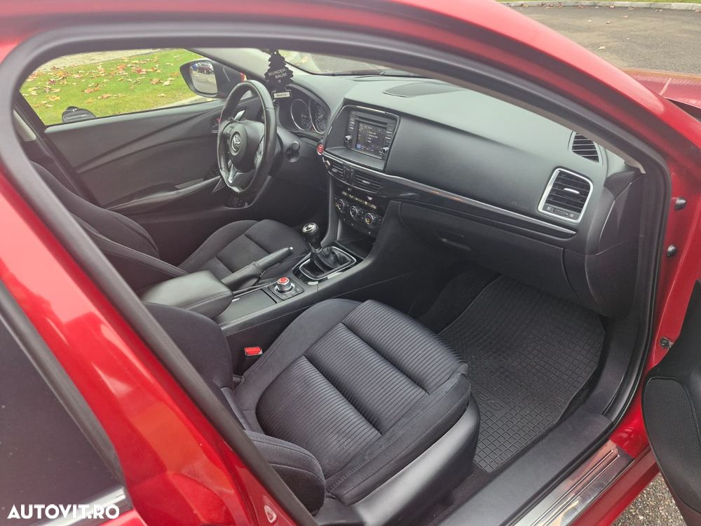 Mazda 6 Kombi SKYACTIV-D 150 i-ELOOP Center-Line - 12