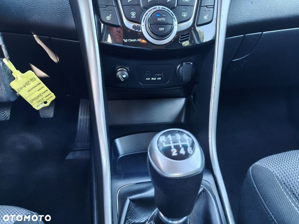 Hyundai i30 1.6 CRDi BlueDrive Comfort - 12