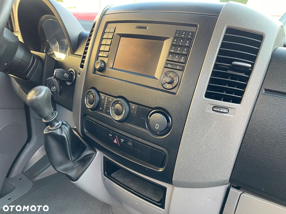 Mercedes-Benz Sprinter 3,0 Skrzyniowy - 27