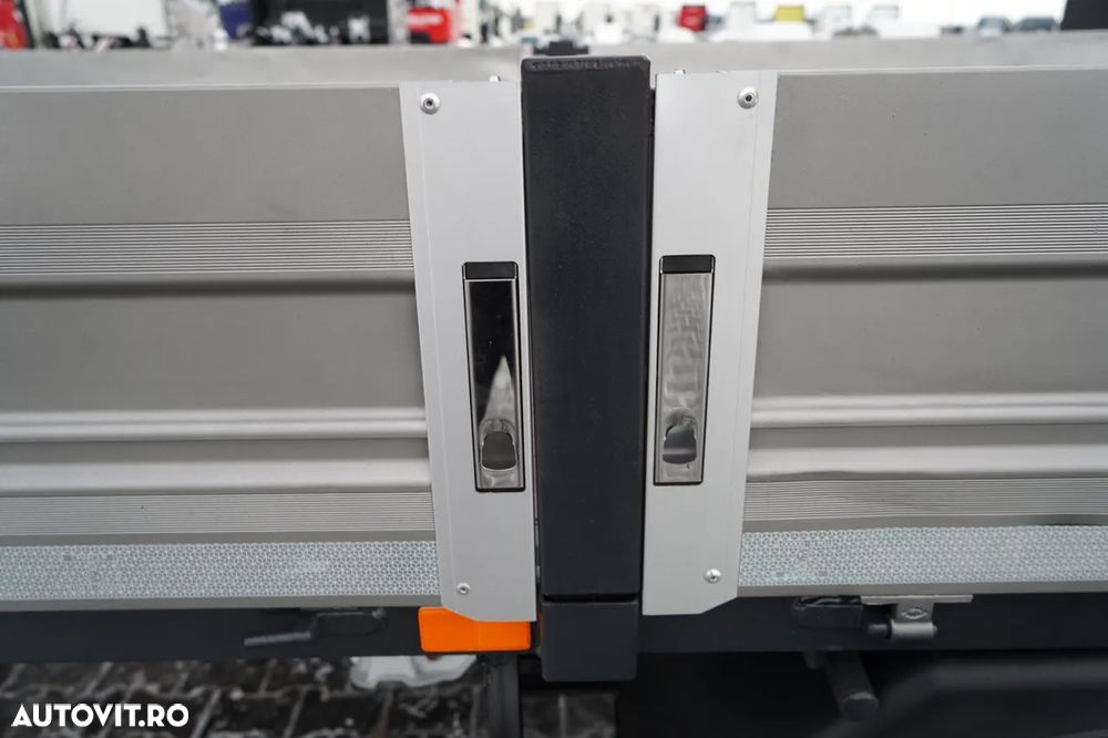 Mercedes-Benz SPRINTER 513 CDI / CUTIE DE VITEZE 4,4 m / MANUALĂ / DOUĂ CUTII - 15