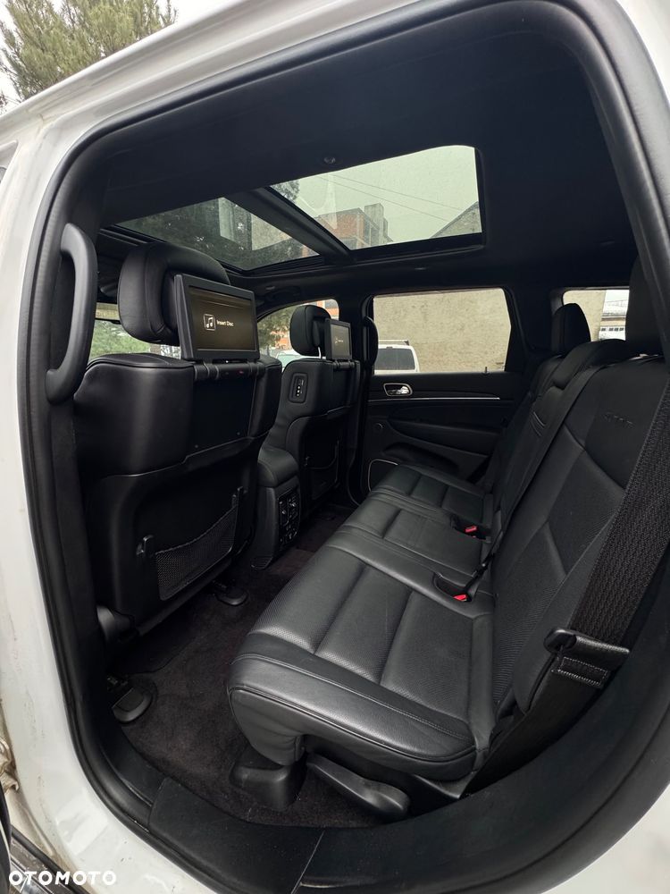 Jeep Grand Cherokee 5.7 V8 HEMI Summit - 28