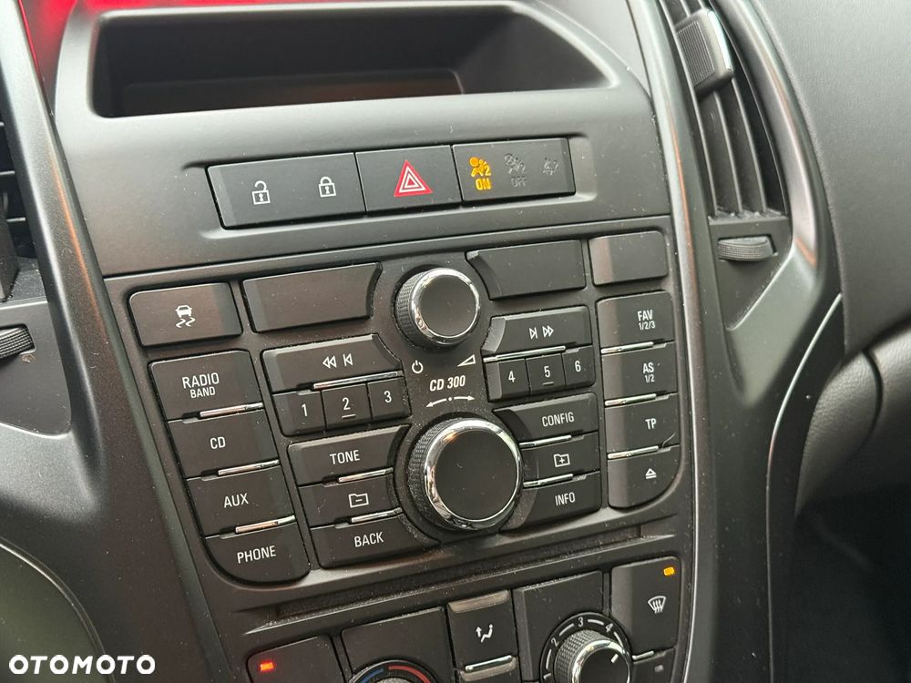 Opel Astra - 14