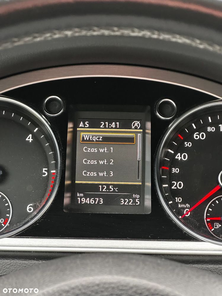 Volkswagen Passat 2.0 TDI DSG BlueMotion Technology Highline - 20