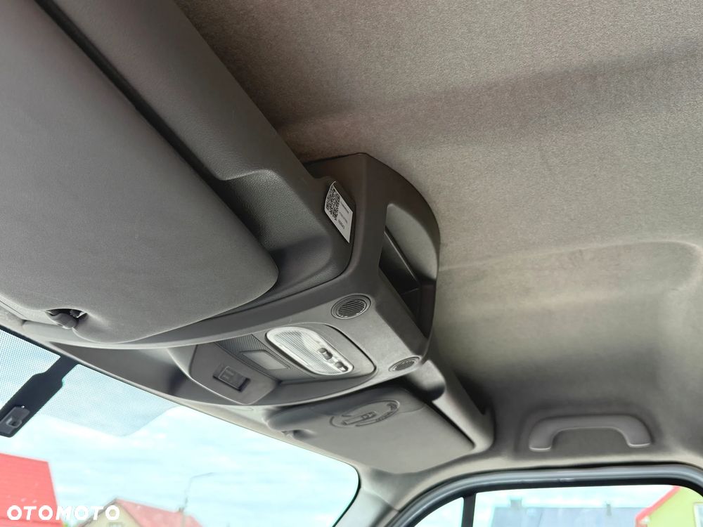Nissan NV400 - 35